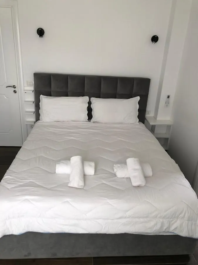 Adriatik Guesthouse Permet