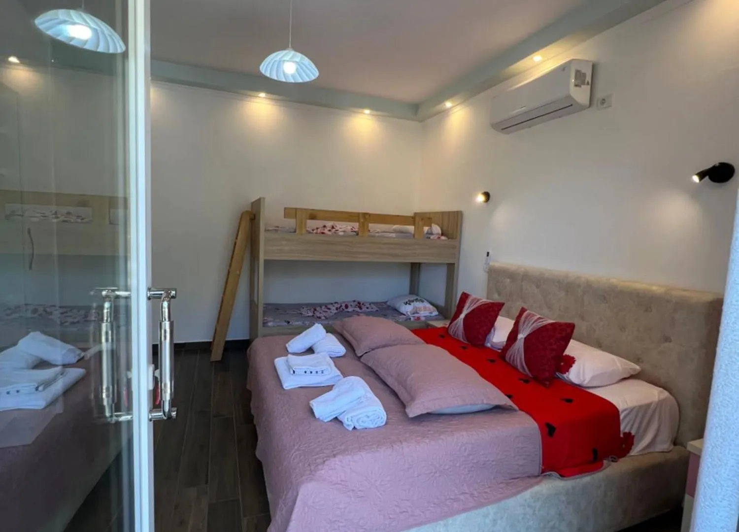 Adriatik Guesthouse Permet Guest house